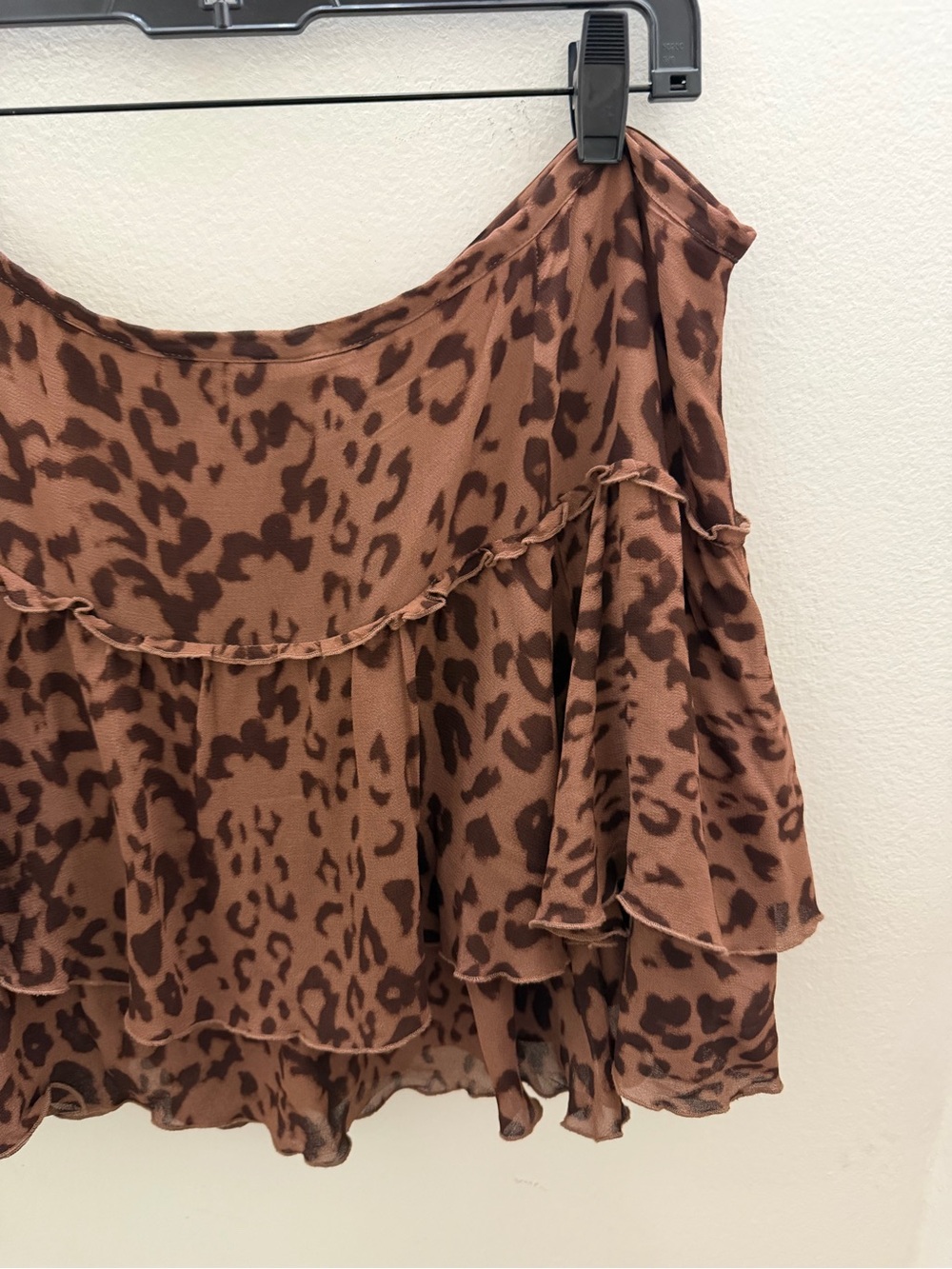 Reformation Adina Mini Skirt in Leopard - Picture 7 of 7